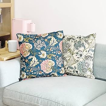 CLOUDY ハートと花のクッションカバー　新品未使用　タグ付き　60cm CLOUDY ハートと花のクッションカバー 新品未使用 タグ付き 60cm